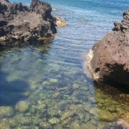 Aparthotel Perla Nera I Dammusi Di Scauri Siba