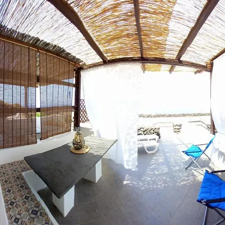 Perla Nera I Dammusi Di Scauri