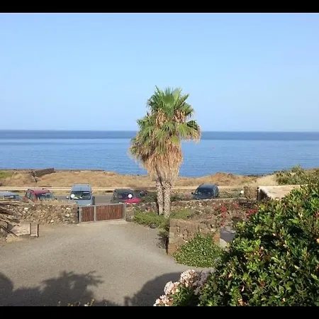 Perla Nera I Dammusi Di Scauri Siba