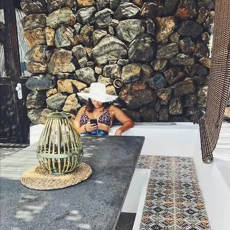 Perla Nera I Dammusi Di Scauri Siba