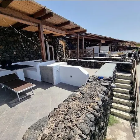 Perla Nera I Dammusi Di Scauri Aparthotel Siba