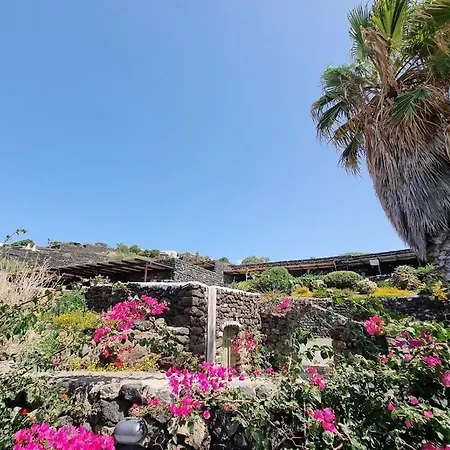 Perla Nera I Dammusi Di Scauri